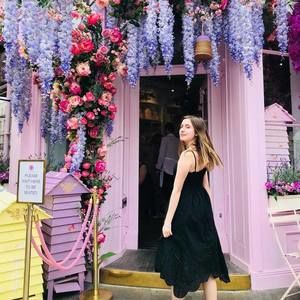 Meet your Posher, Janine